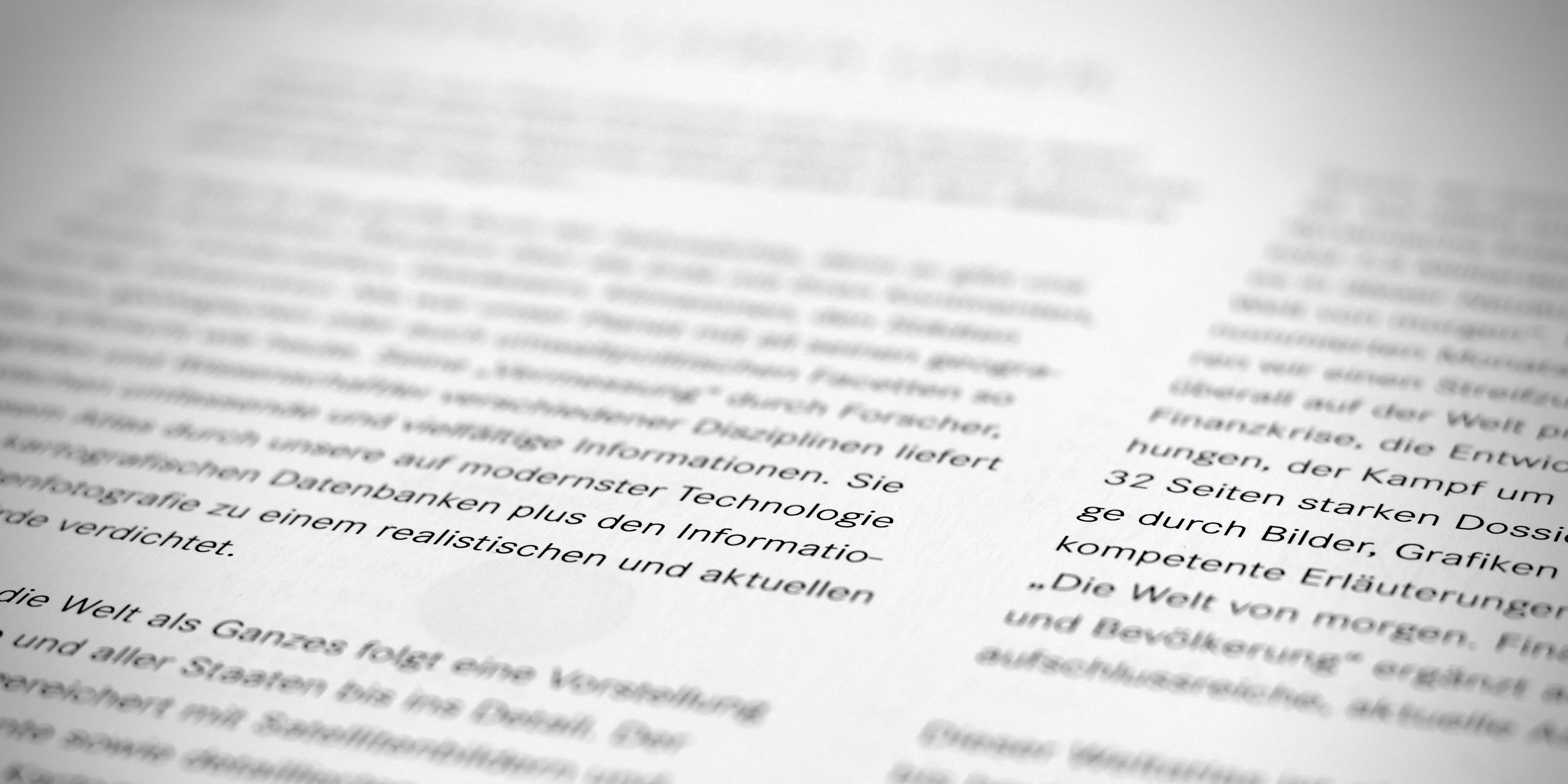 Buchseite mit Text Buchseite mit Text