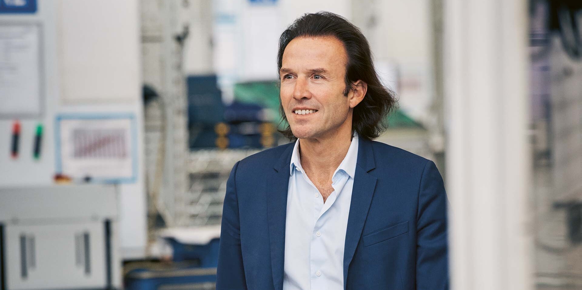 Dr. Thorsten Kahlert Dr. Thorsten Kahlert