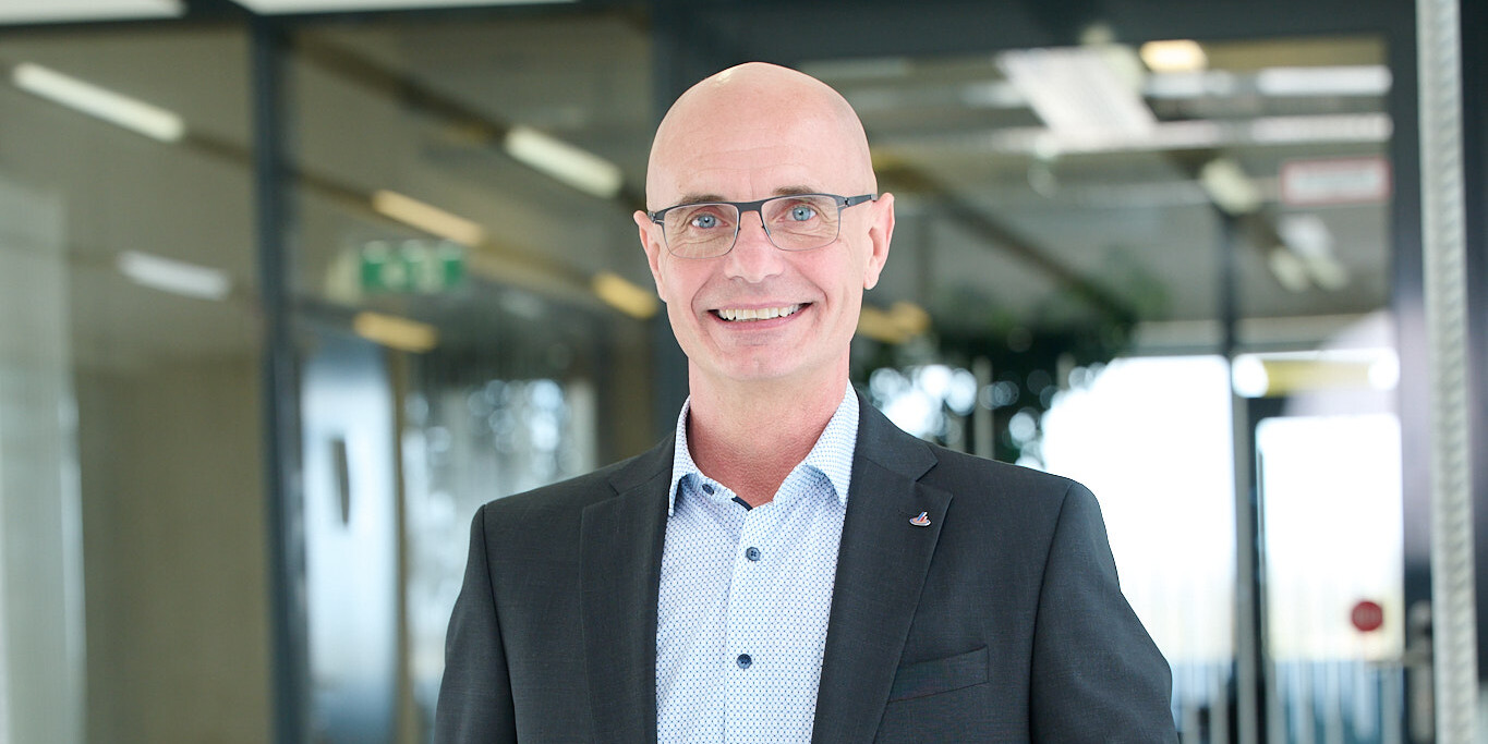 Bernhard Linder Bernhard Lindner